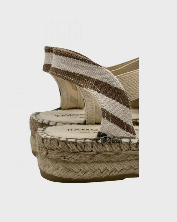 11tostado kaki talones