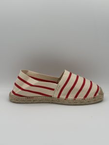 Clásicas rayas rojas