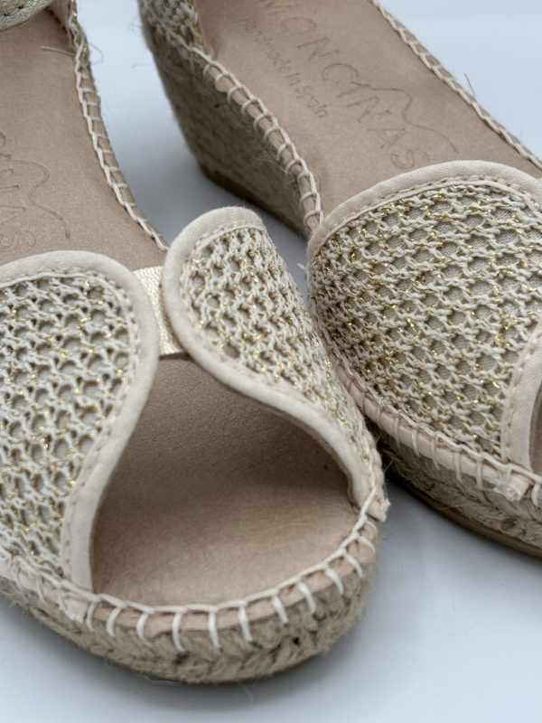 IMG_8992 Margot Rejilla beige hilo dorado